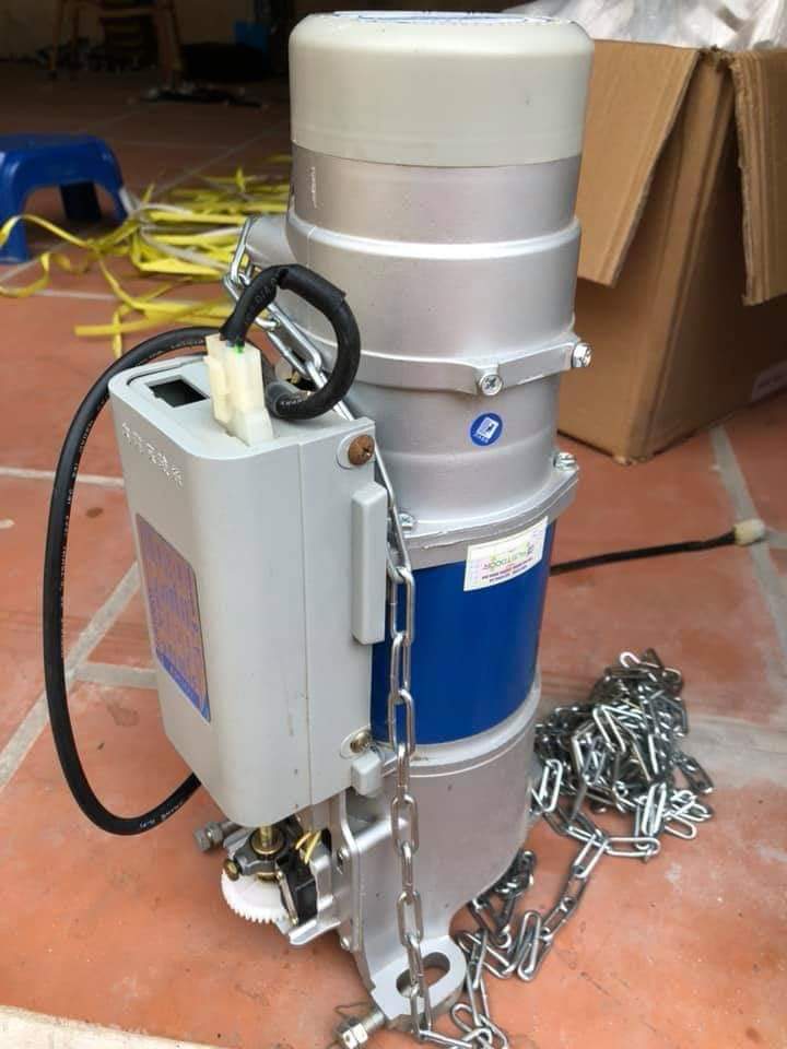 motor-cua-cuon-austdoor-ak300a_3-02