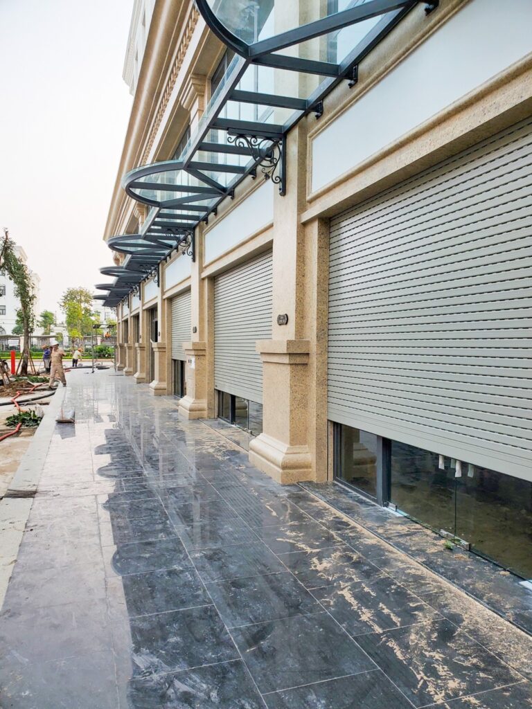 Cửa cuốn Austdoor An Giang mẫu giá cả kỹ thuật Saodoor – Giải pháp tối ưu cho không gian của bạn