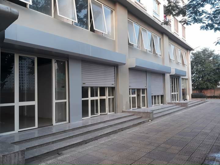 Cửa cuốn AustDoor Huyện Nhà Bè báo giá lắp đặt SaooDoor – Giải pháp an toàn, hiện đại cho ngôi nhà của bạn