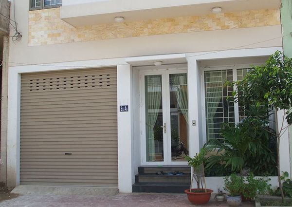 Cửa cuốn AustDoor Huyện Nhà Bè báo giá lắp đặt SaooDoor – Giải pháp an toàn, hiện đại cho ngôi nhà của bạn