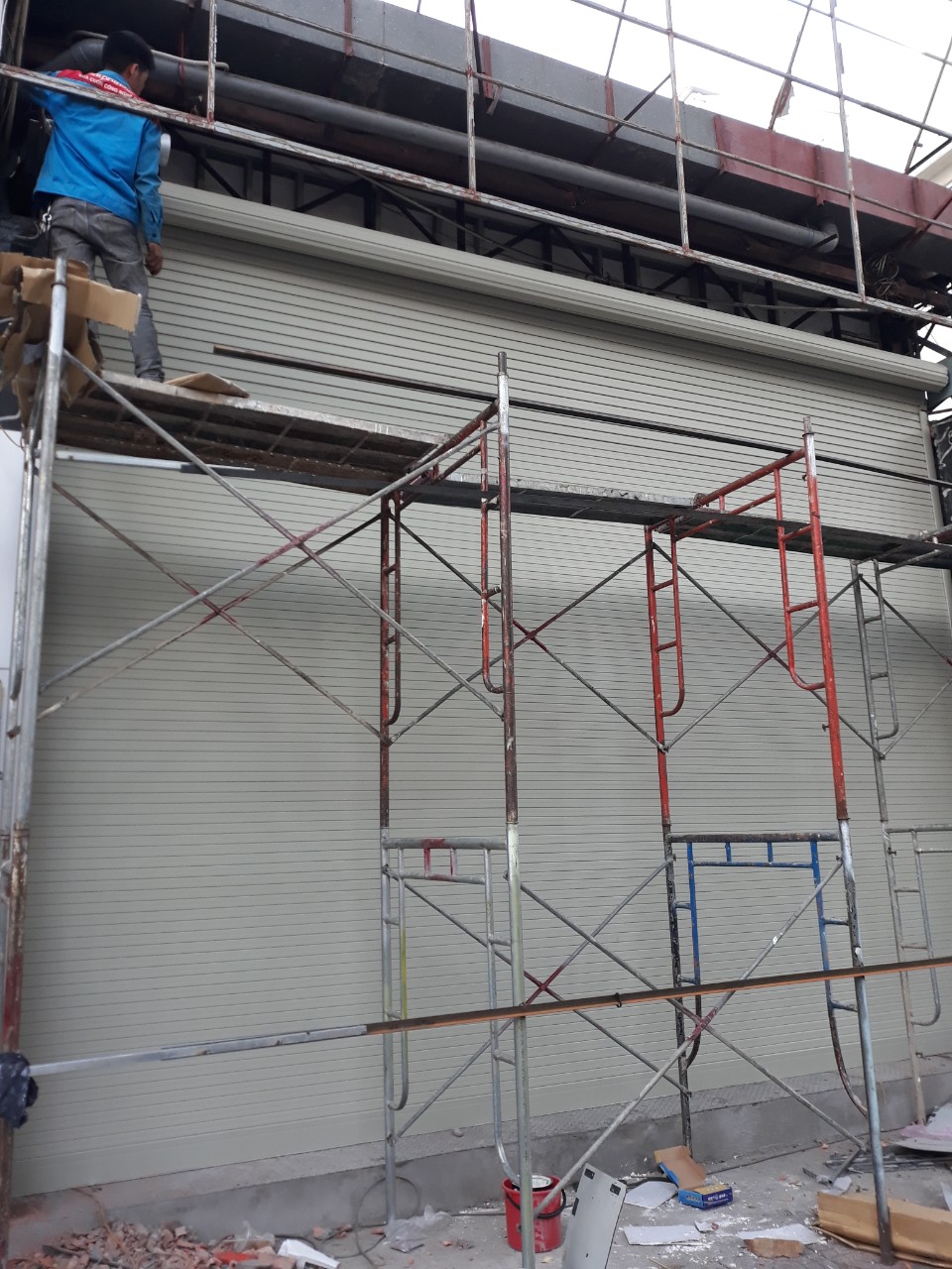 Hệ thống Sửa cửa cuốn Long An Motor Bình lưu điện phụ kiện Saodoor – Giải pháp hoàn hảo bảo vệ an toàn và tiện ích cho không gian của bạn