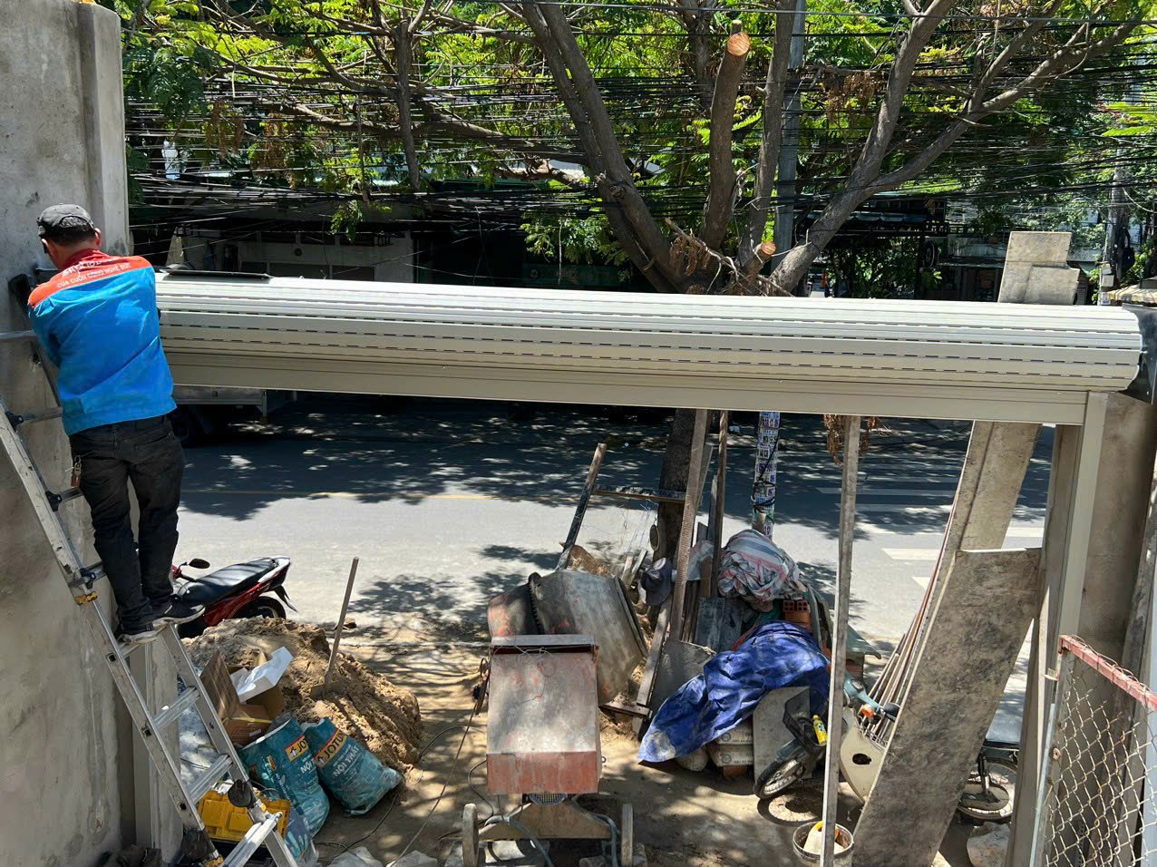 Hệ thống Sửa cửa Đồng Nai Motor Bình lưu điện phụ kiện Saodoor – Giải pháp tối ưu cho mọi công trình