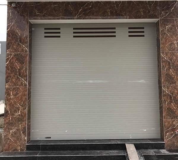 Khám Phá Báo Giá Lắp Đặt Cửa Cuốn Austdoor Tại Quận 12 Với Saodoor