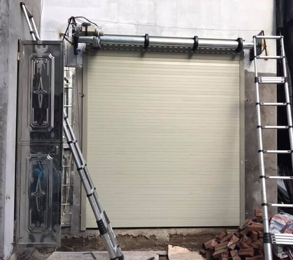 Khám Phá Báo Giá Lắp Đặt Cửa Cuốn AustDoor Tại Quận Tân Bình Với SaoDoor