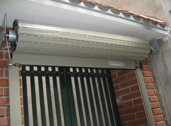 Khám Phá Dịch Vụ Lắp Đặt Cửa Cuốn Tại Phường Sài Gòn TPHCM