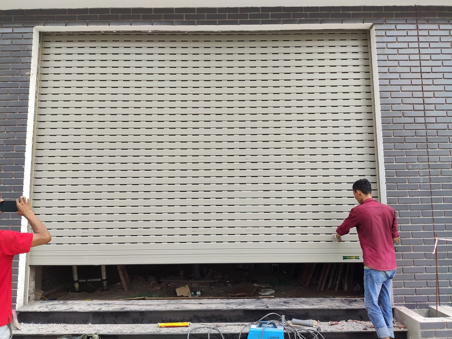 Sửa cửa cuốn AustDoor Huyện Nhà Bè SaoDoor – Chuyên Nghiệp, Đáng Tin Cậy Để Bảo Vệ Ngôi Nhà Của Bạn
