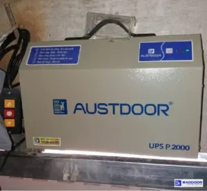 Bình lưu điện cửa cuốn Austdoor Dĩ An Bình Dương 03