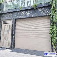 Lắp đặt cửa cuốn chính hãng bền đẹp an toàn TPHCM 22 (1)