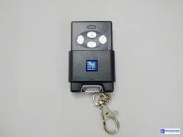 Remote cửa cuốn Austdoor 04