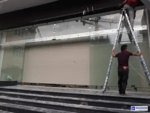 sua-cua-cuon-tan-uyen 022