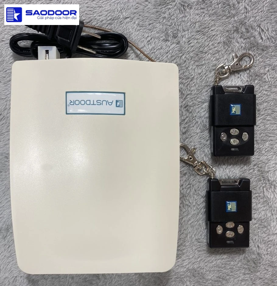 Remote điều khiển cửa cuốn từ xa phường Long Trường TP.HCM an toàn tiện lợi