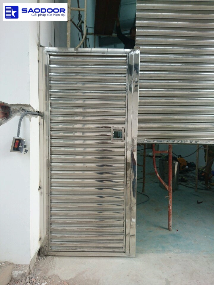Cửa Cuốn Inox 1.2mm Siêu Chắc Chắn Bền Đẹp