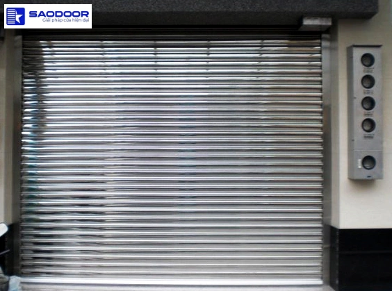 Cửa Cuốn Inox 7 Dem Chắc Chắn Chống Gỉ Bền Đẹp