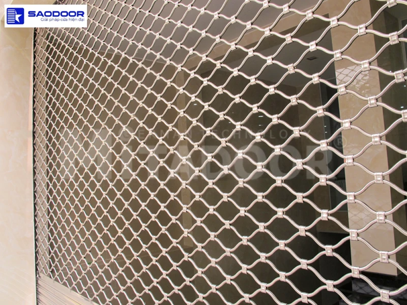 Cửa Cuốn Mắc Võng Inox 304 Sang Trọng Bền Đẹp