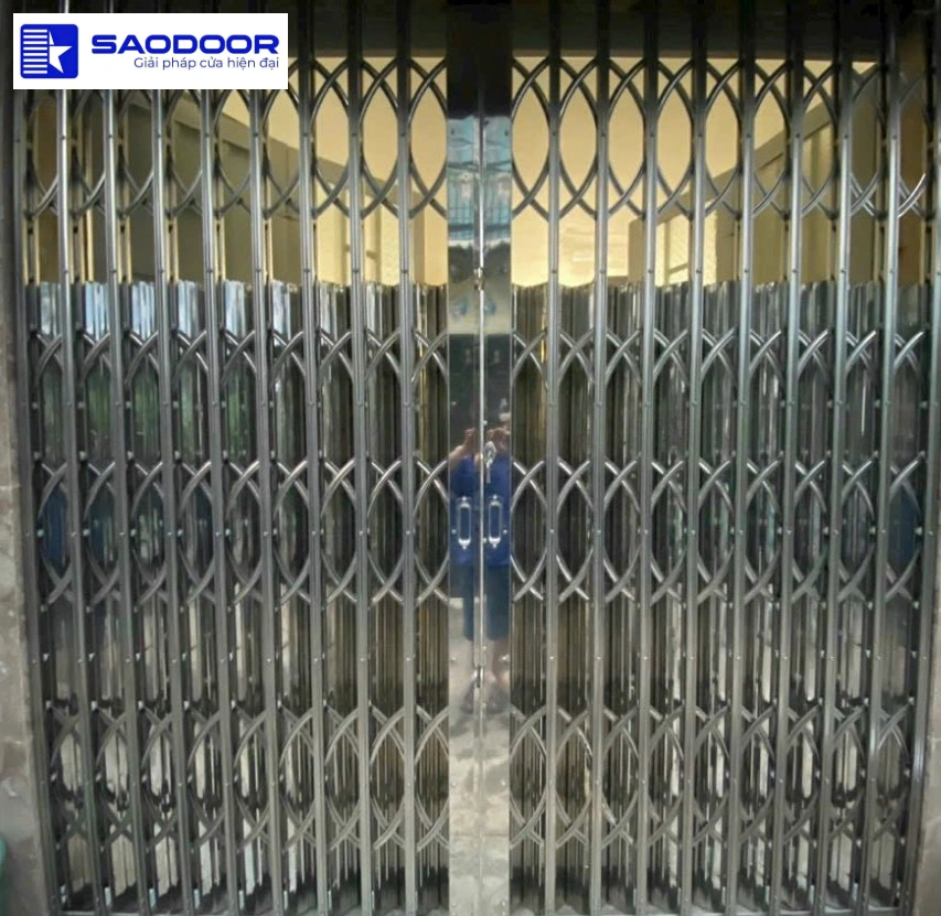 Cửa Kéo Inox 304 Có Lá U 8 Dem Chống Gỉ Bền Đẹp