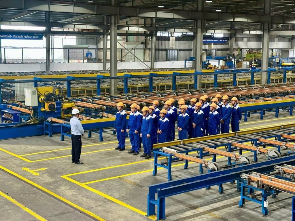 Cửa thép sơn tính điện Saodoor02