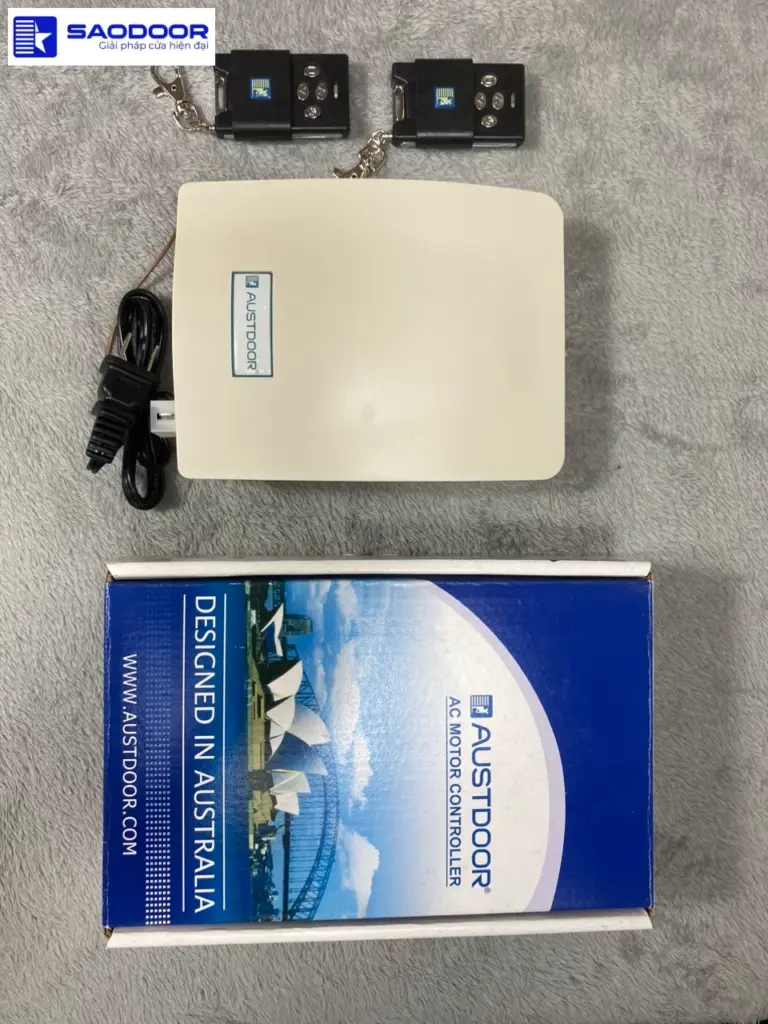 Remote điều khiển cửa cuốn từ xa phường Trung Mỹ Tây TP.HCM an toàn tiện lợi